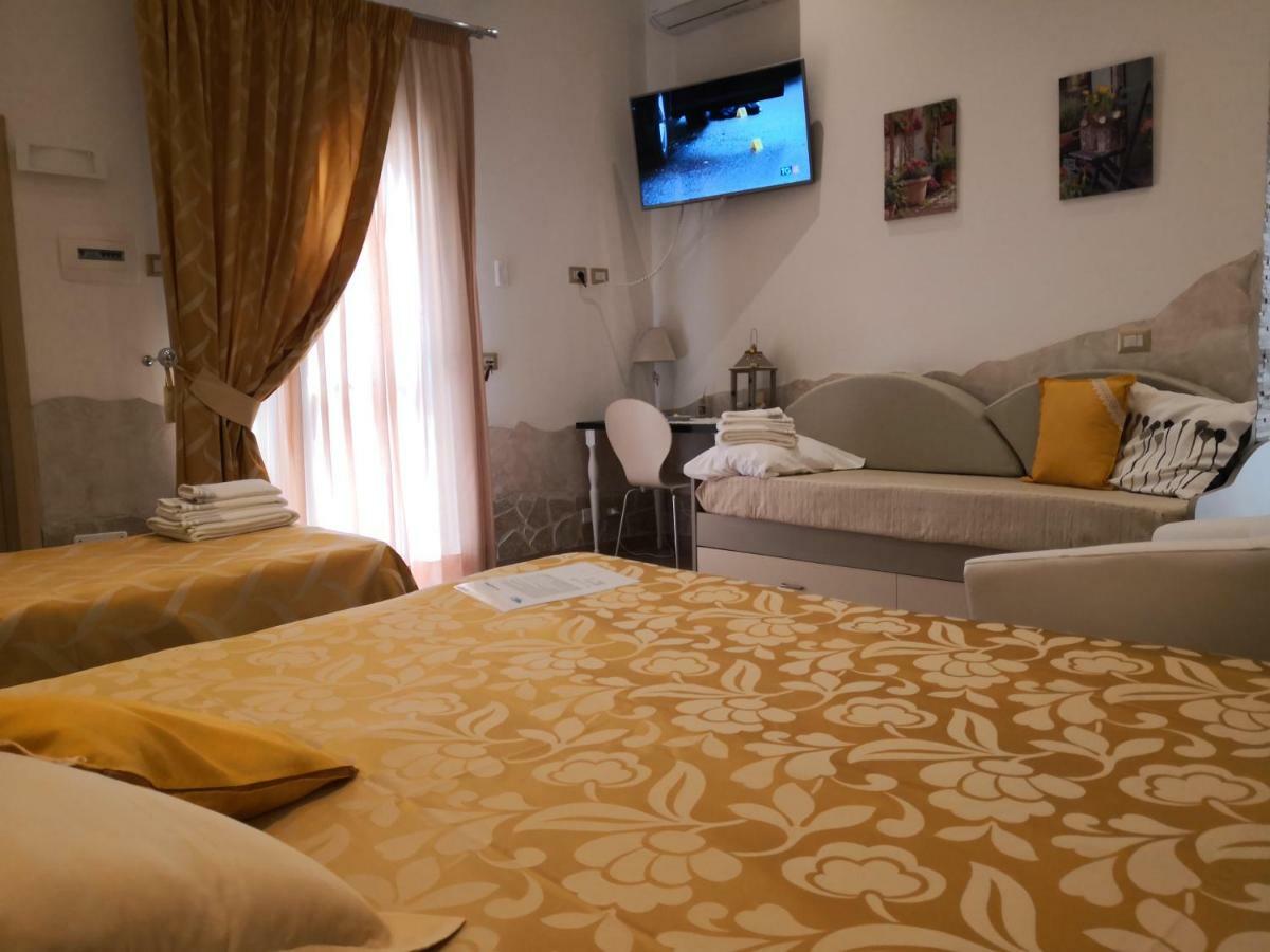 Selenebeach B&B Giardini-Naxos Zewnętrze zdjęcie